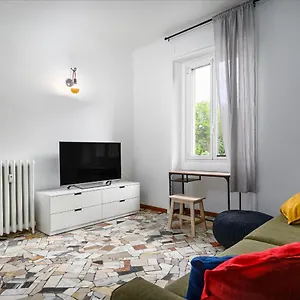  Apartment Ennio 8 - Bilocale Cool Italy